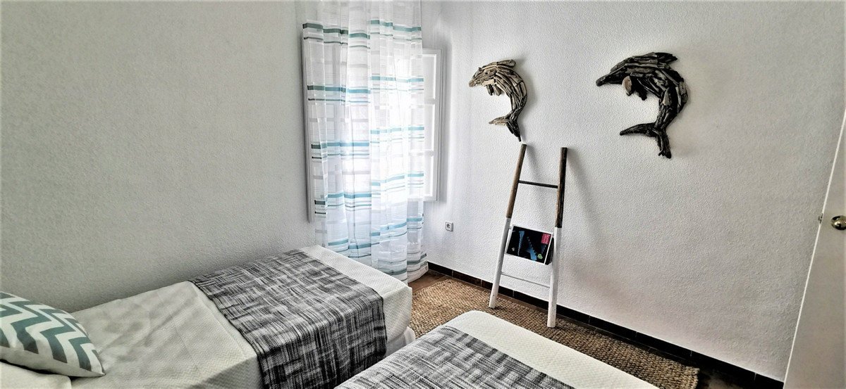 Huis te koop in Estepona | 2 slaapkamers H5478115