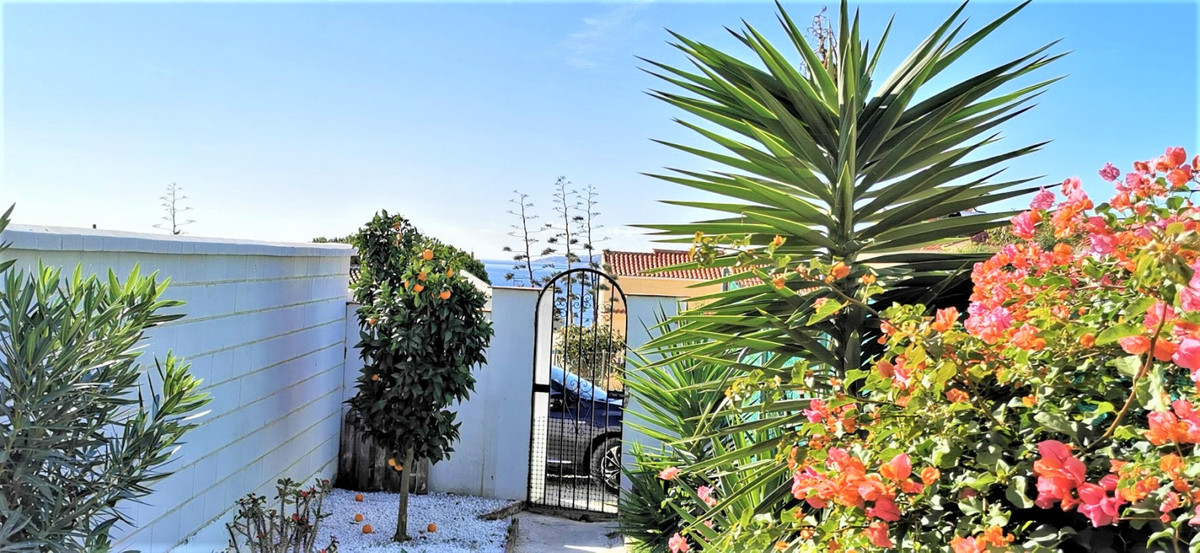 Huis te koop in Estepona | 2 slaapkamers H5478115