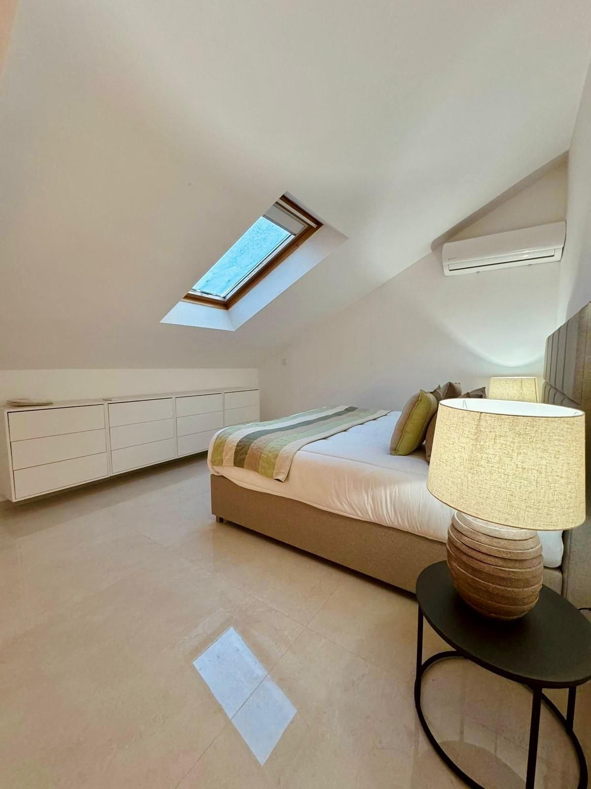 Appartement te koop in Estepona | 4 slaapkamers H5478853
