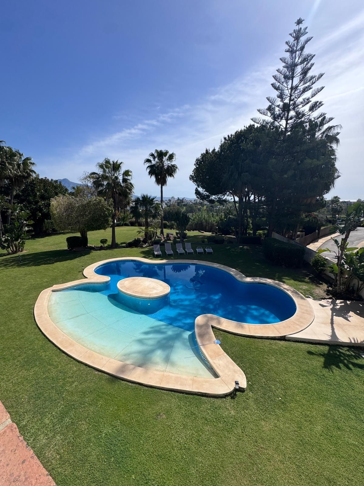 Appartement te koop in Estepona | 4 slaapkamers H5478853
