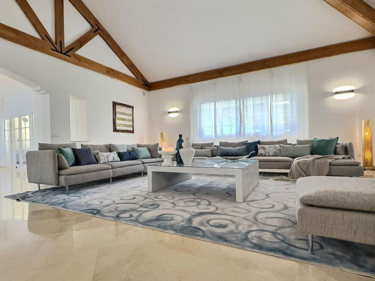 Appartement te koop in Estepona | 4 slaapkamers H5478853