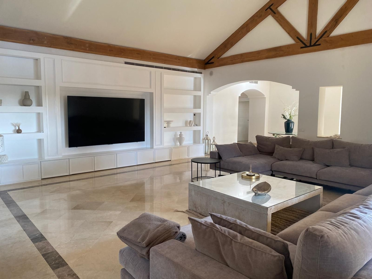 Appartement te koop in Estepona | 4 slaapkamers H5478853