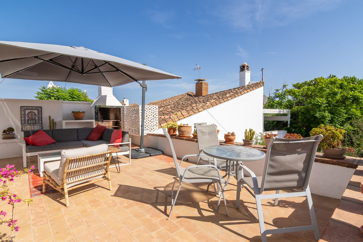 Huis te koop in Estepona | 2 slaapkamers H5479465