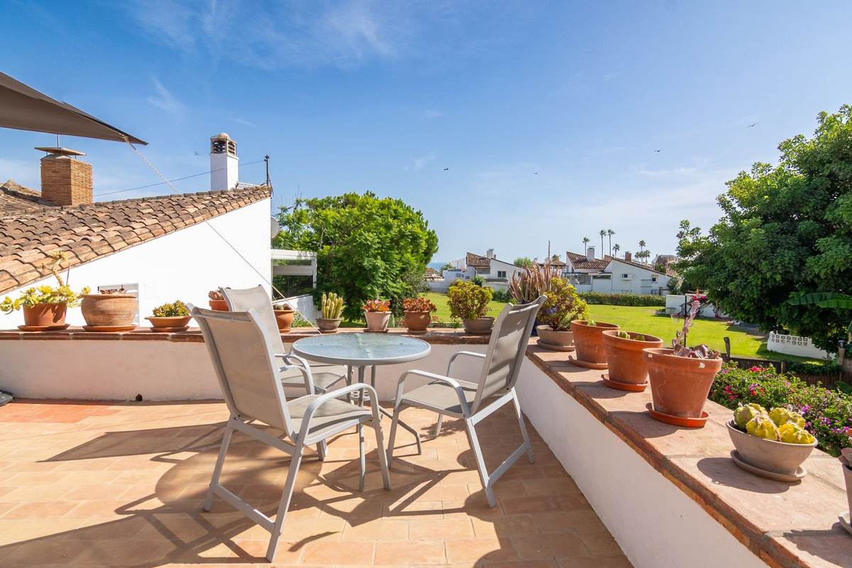 Huis te koop in Estepona | 2 slaapkamers H5479465