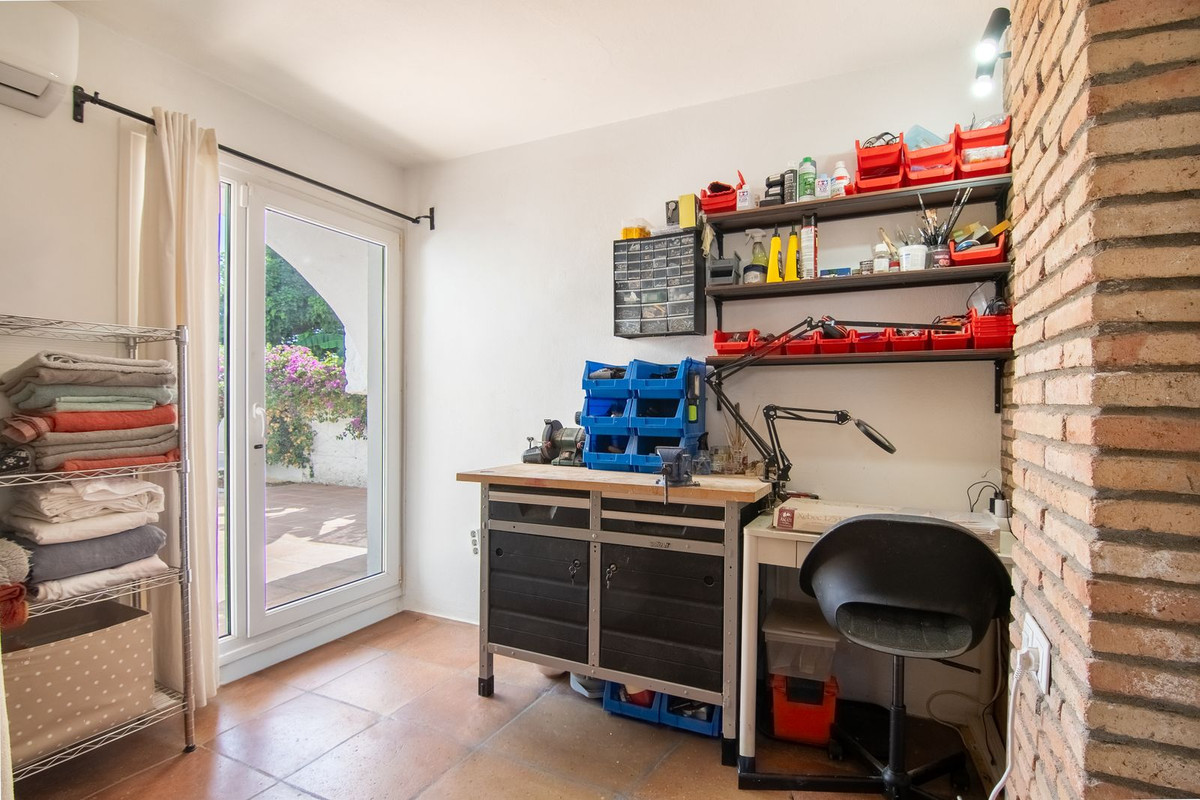 Huis te koop in Estepona | 2 slaapkamers H5479465