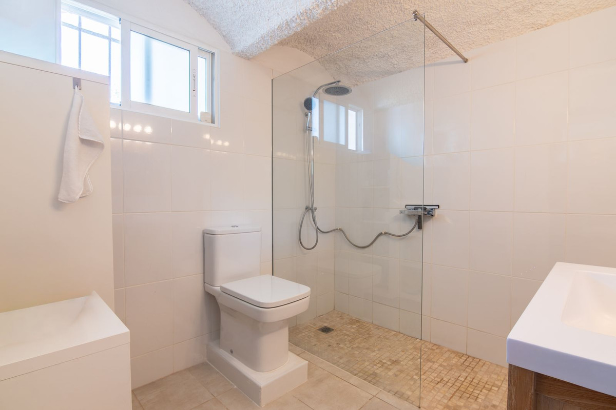 Huis te koop in Estepona | 2 slaapkamers H5479465