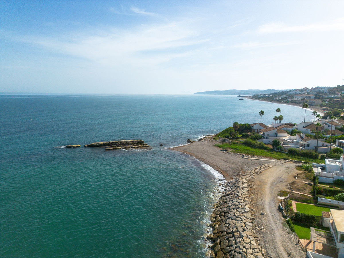 Huis te koop in Estepona | 2 slaapkamers H5479465