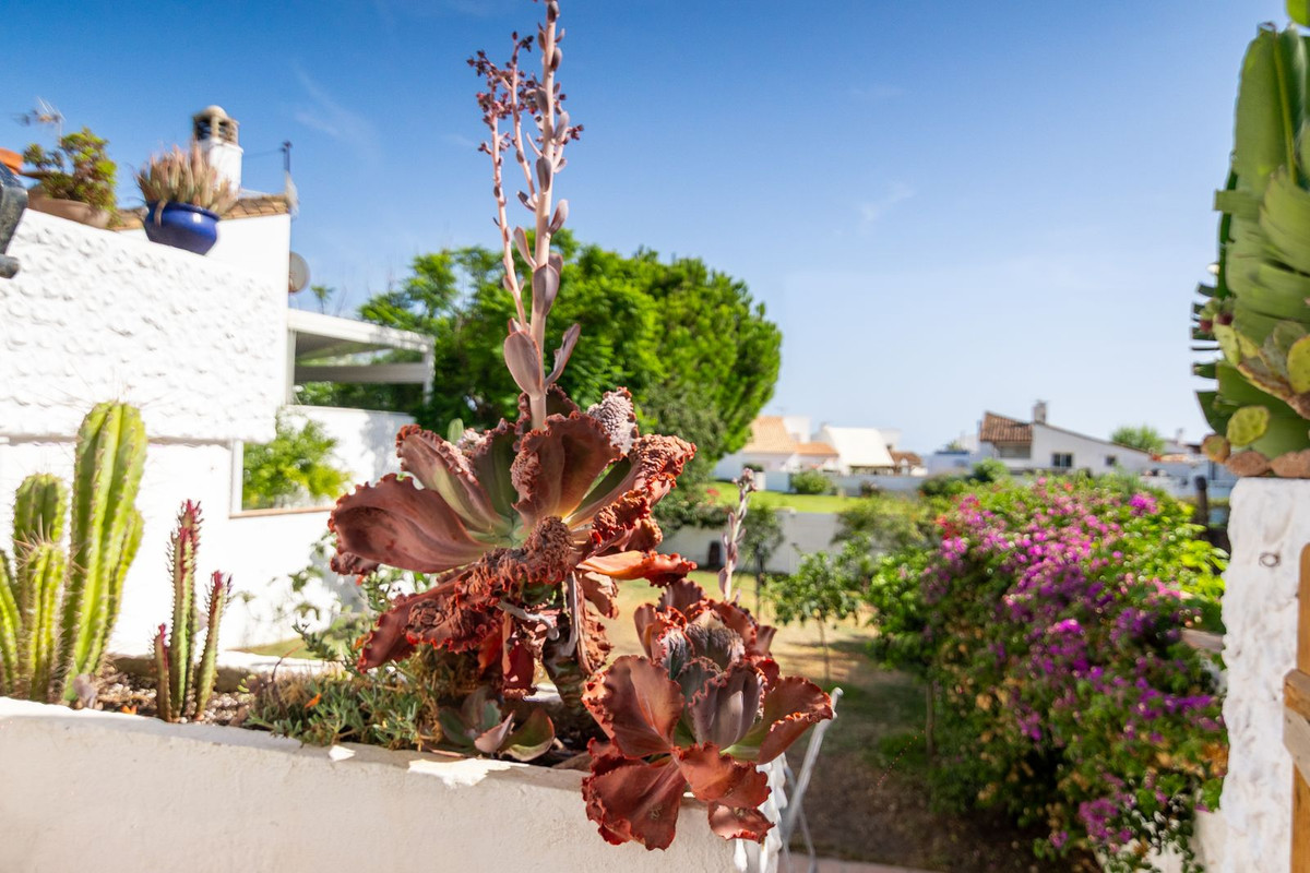 Huis te koop in Estepona | 2 slaapkamers H5479465