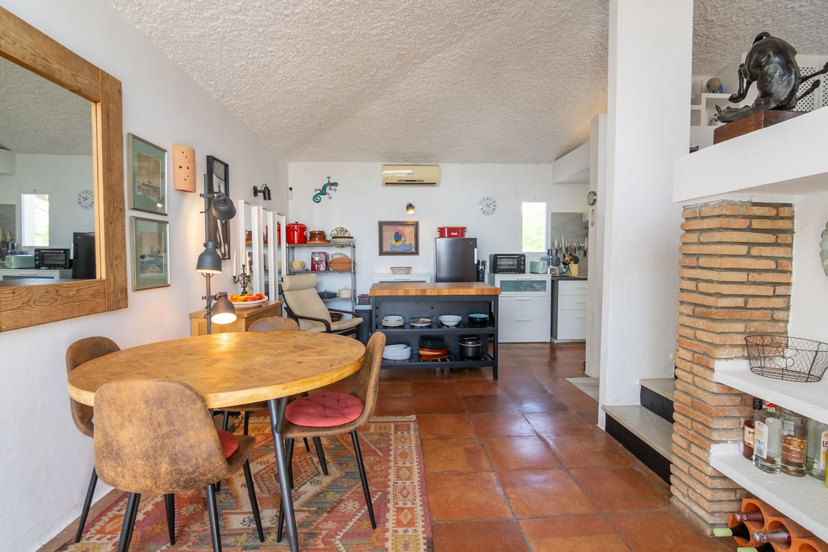 Huis te koop in Estepona | 2 slaapkamers H5479465