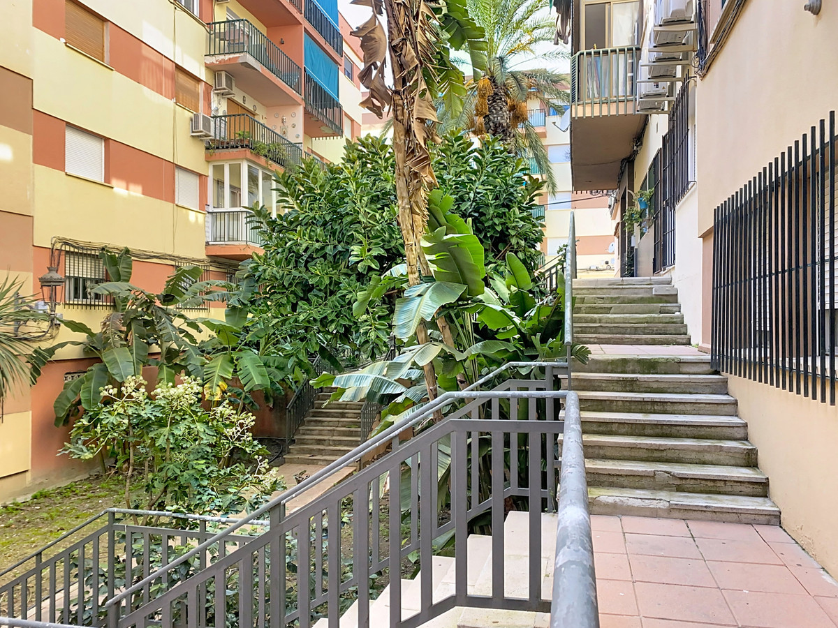 Huis te koop in Estepona | 3 slaapkamers H5481013