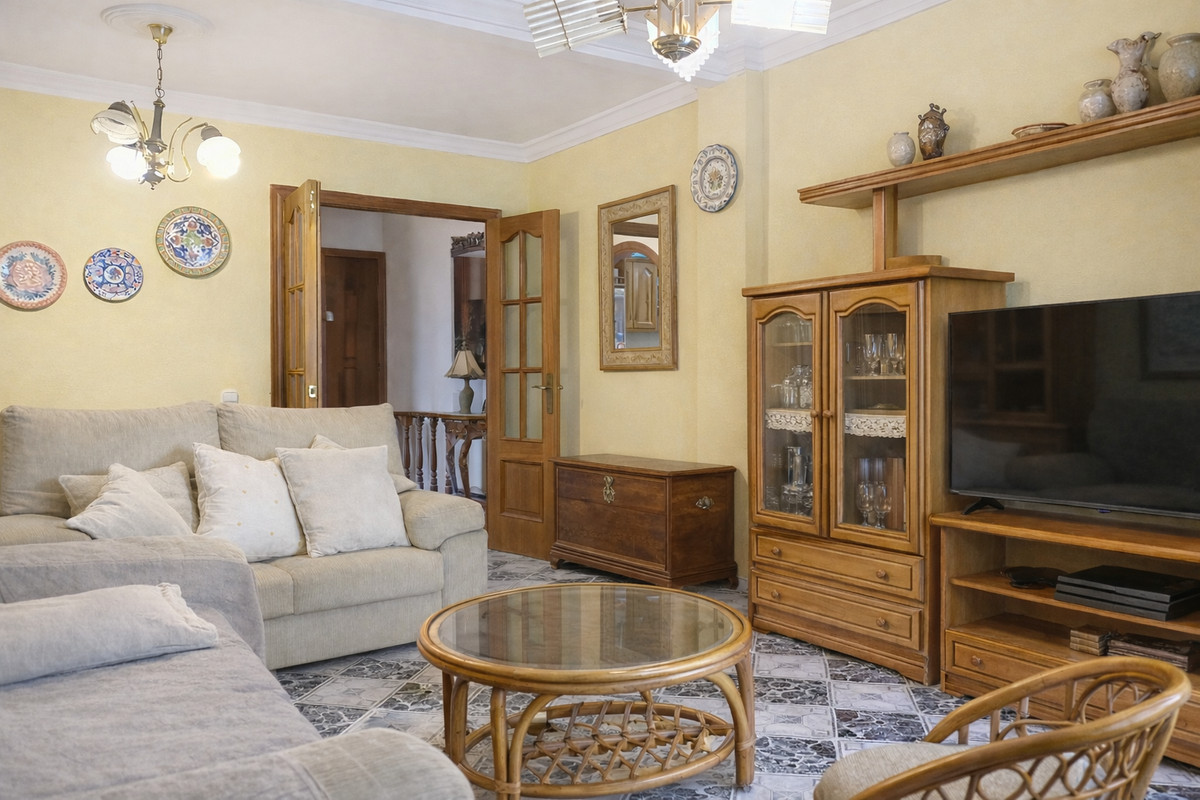 Huis te koop in Estepona | 3 slaapkamers H5481013