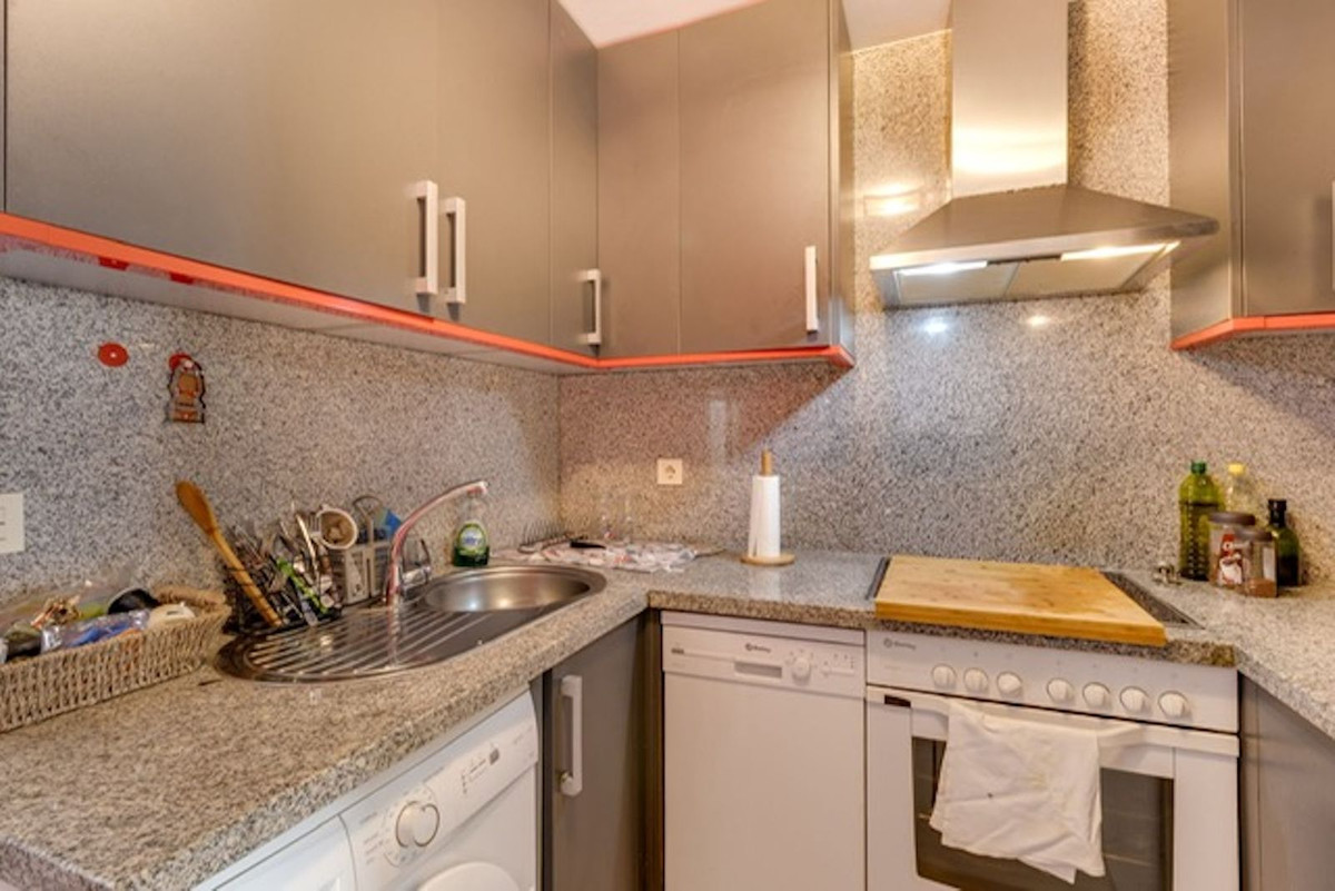 Huis te koop in Estepona | 3 slaapkamers H5481742