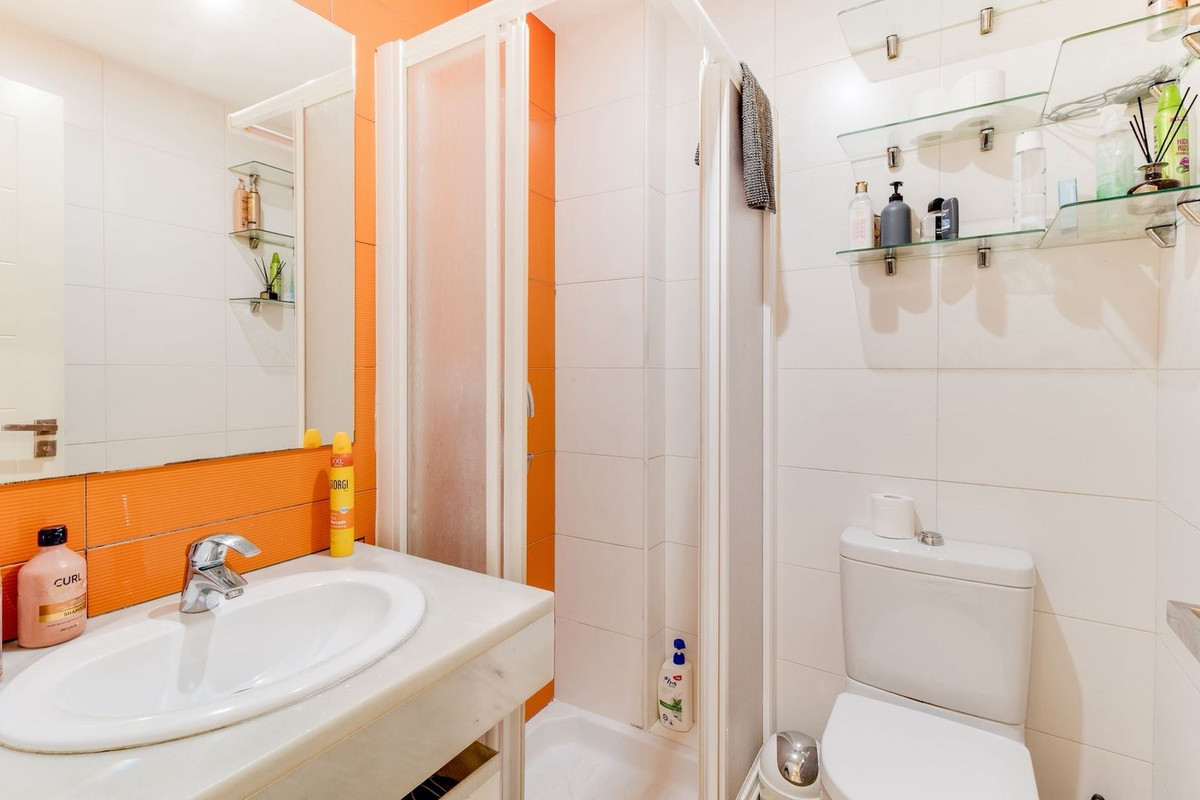 Huis te koop in Estepona | 3 slaapkamers H5481742