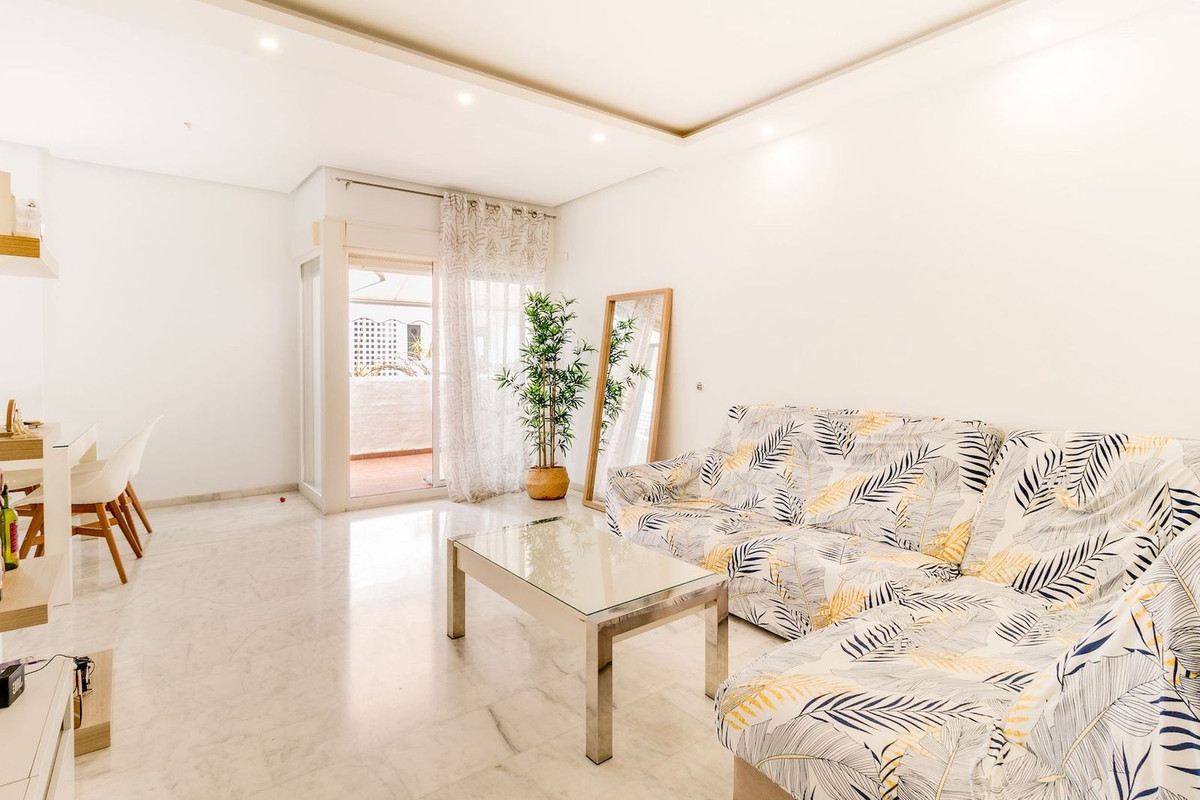 Huis te koop in Estepona | 3 slaapkamers H5481742