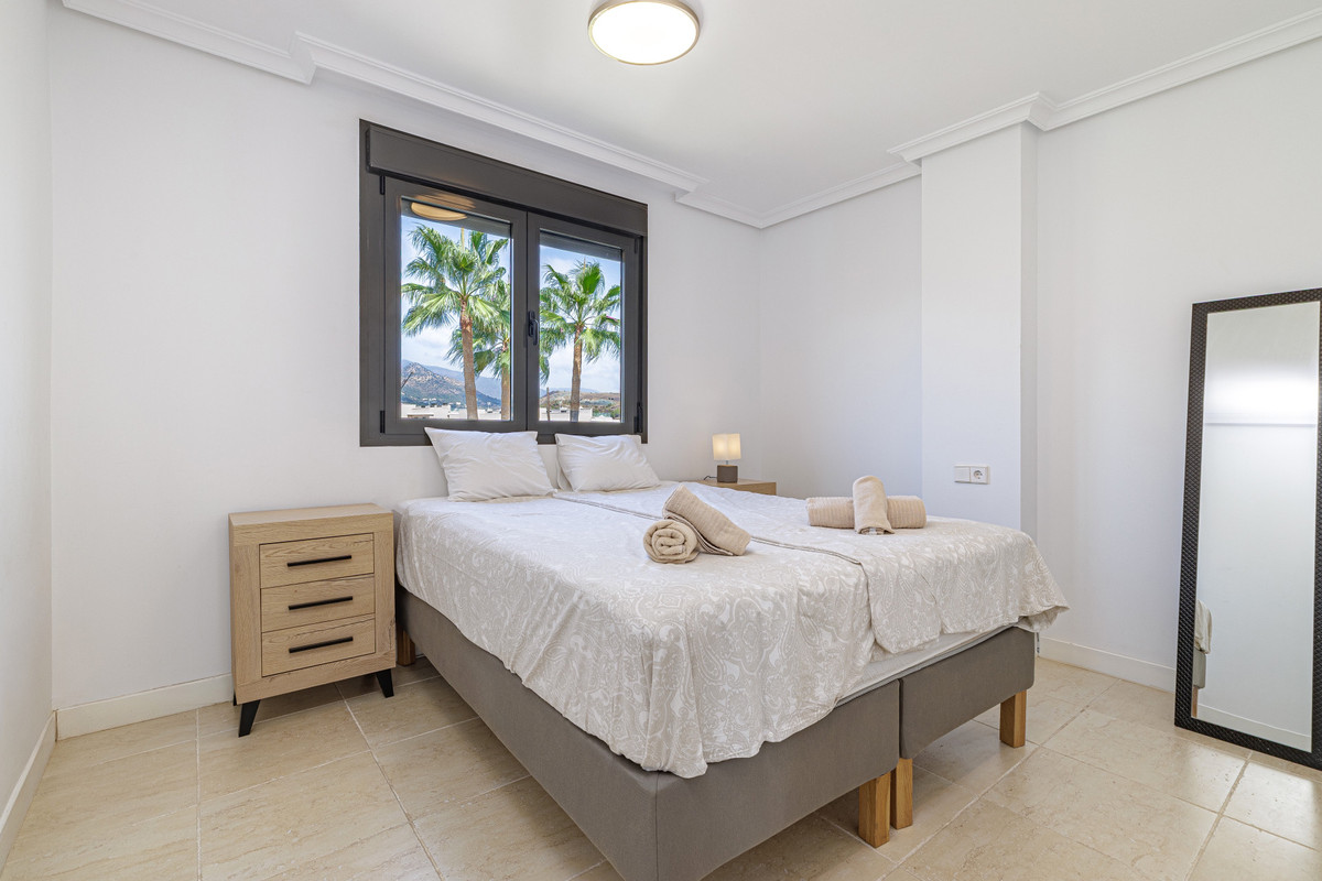 Huis te koop in Estepona | 2 slaapkamers H5481823
