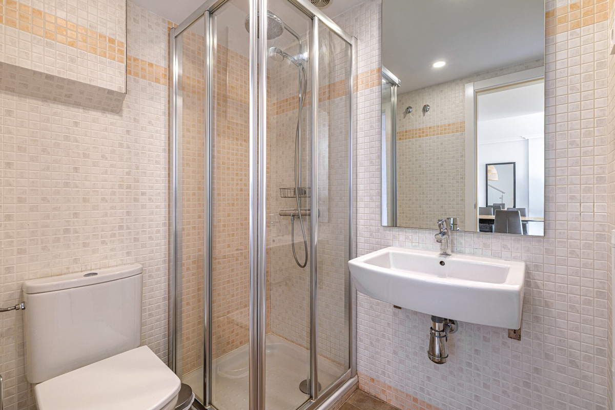Huis te koop in Estepona | 2 slaapkamers H5481823