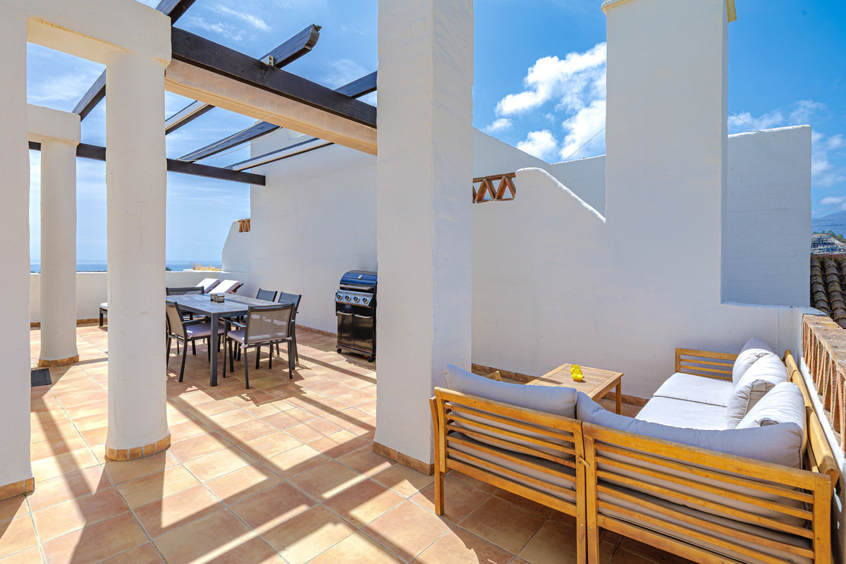 Huis te koop in Estepona | 2 slaapkamers H5481823