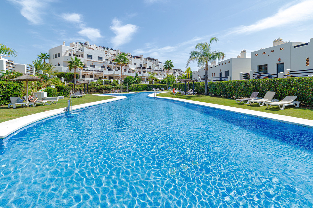 Huis te koop in Estepona | 2 slaapkamers H5481823