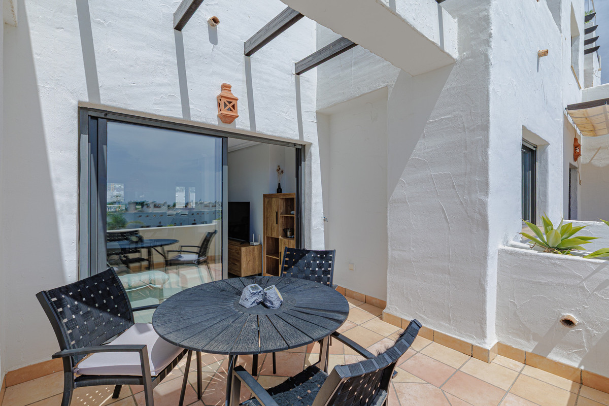 Huis te koop in Estepona | 2 slaapkamers H5481823