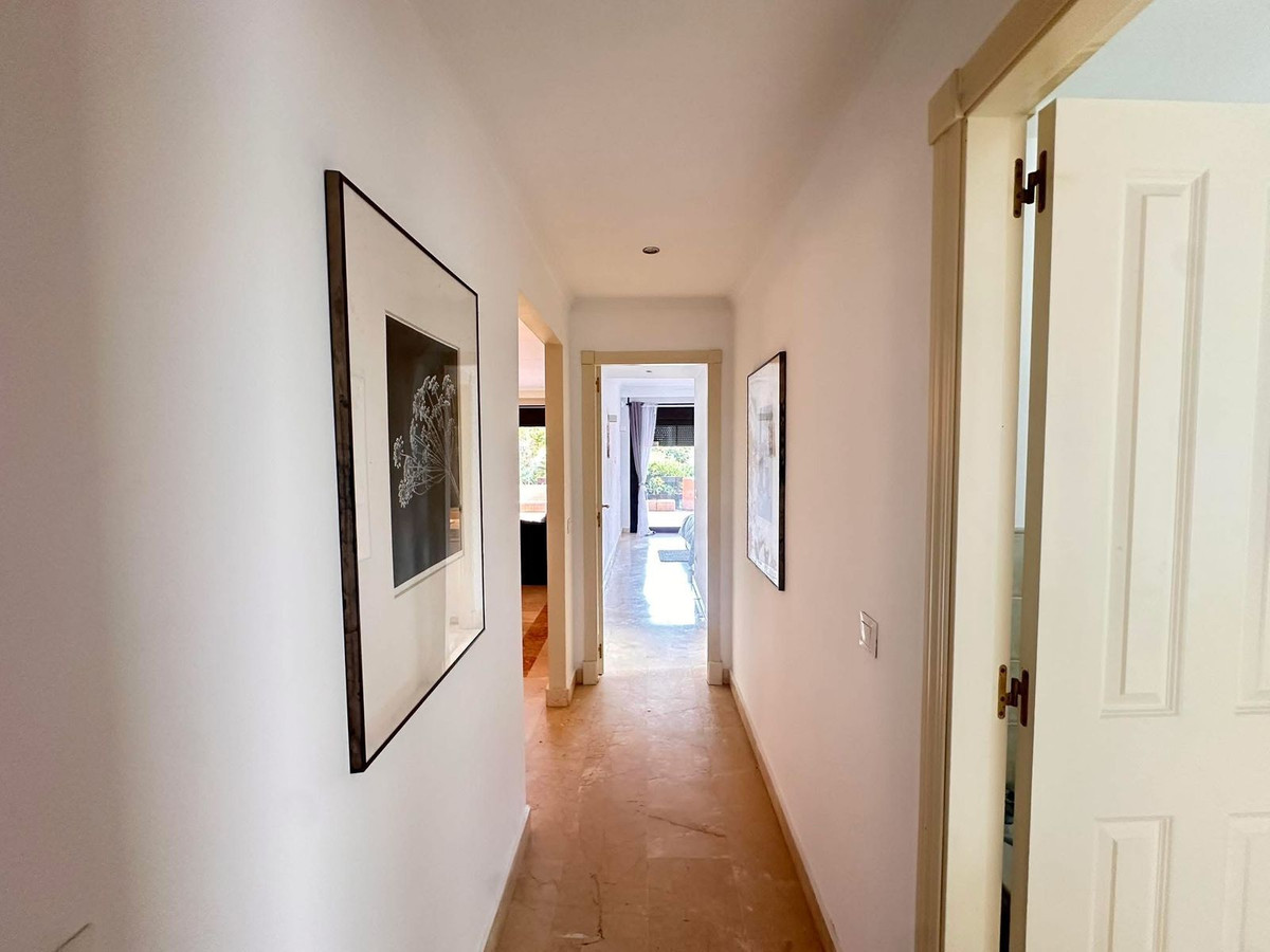 Huis te koop in Estepona | 2 slaapkamers H5482249