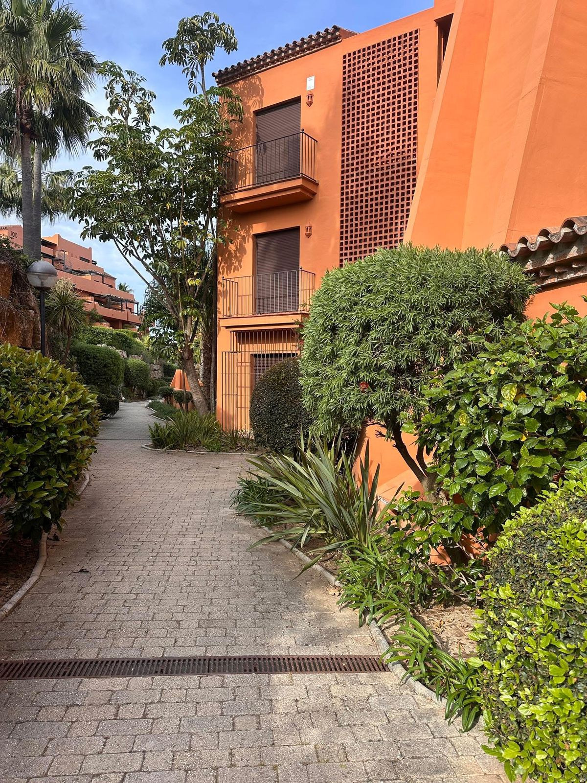 Huis te koop in Estepona | 2 slaapkamers H5482249