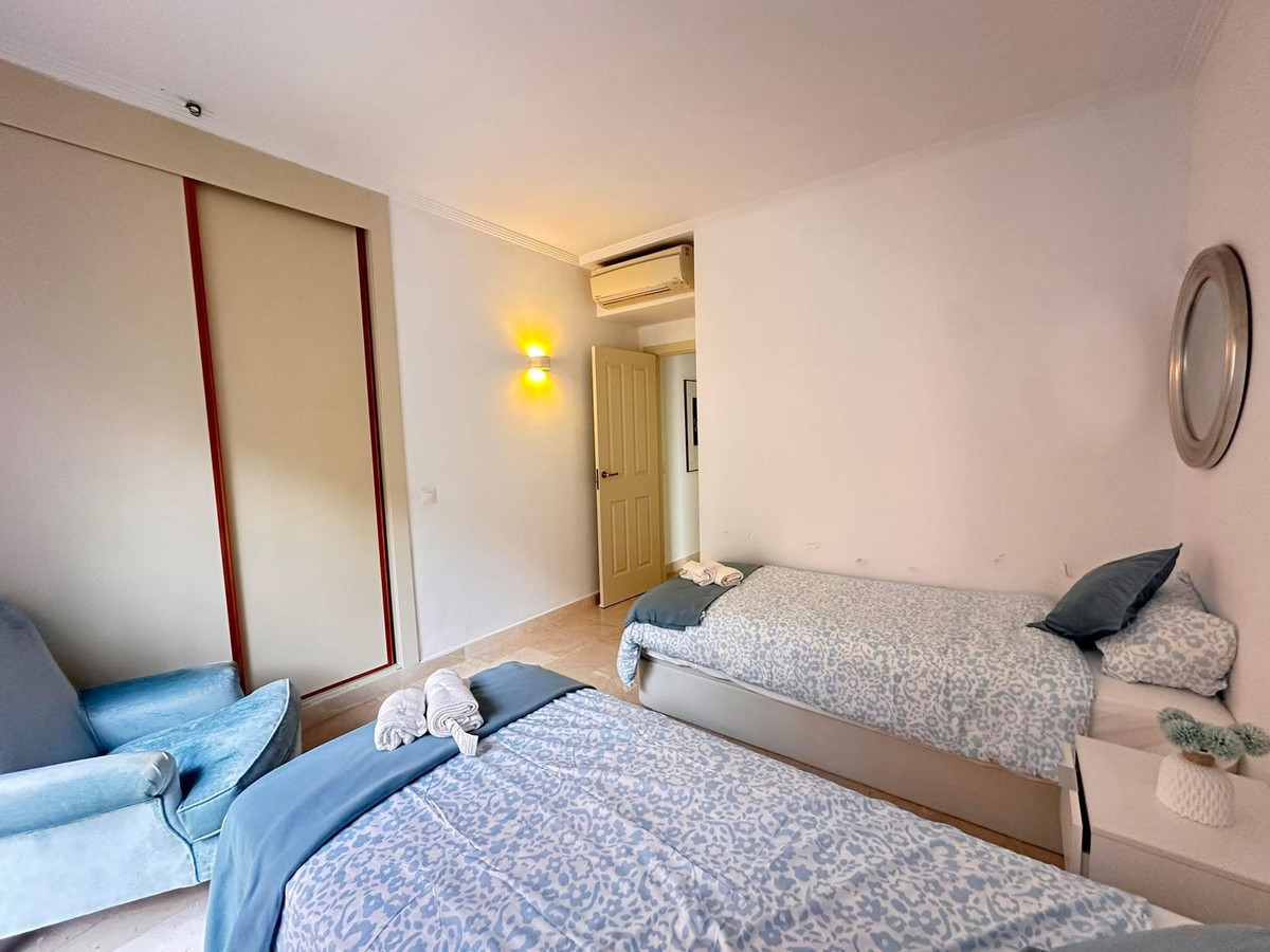 Huis te koop in Estepona | 2 slaapkamers H5482249