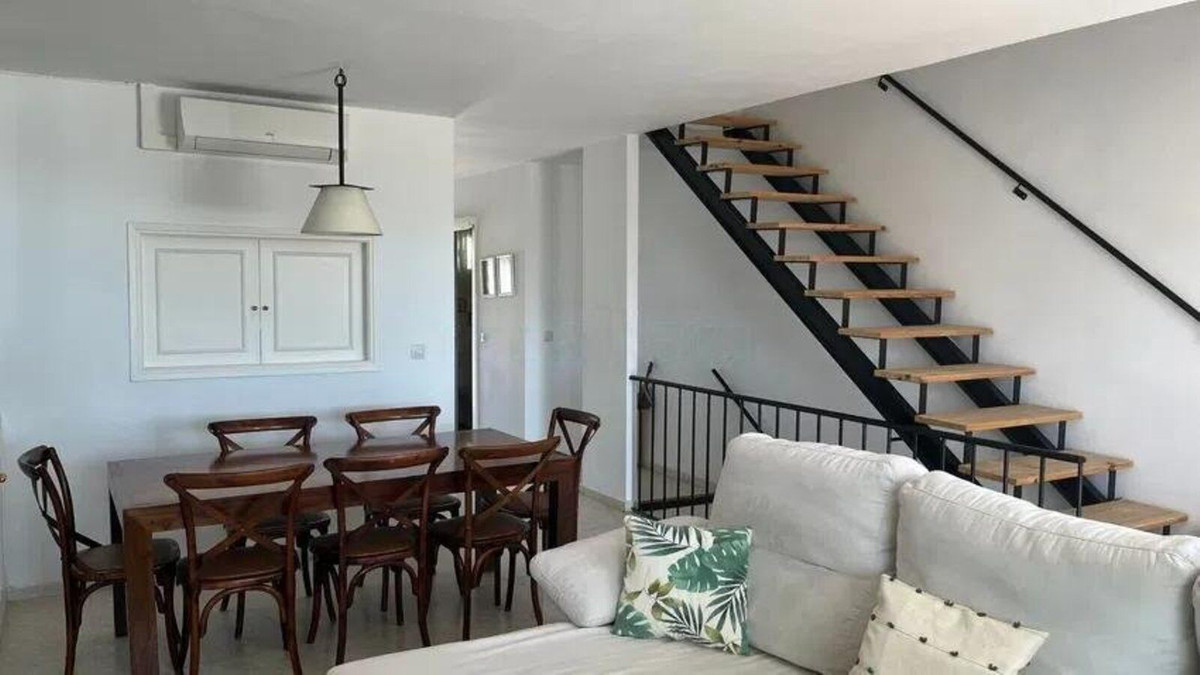 Huis te koop in Estepona | 4 slaapkamers H5484520