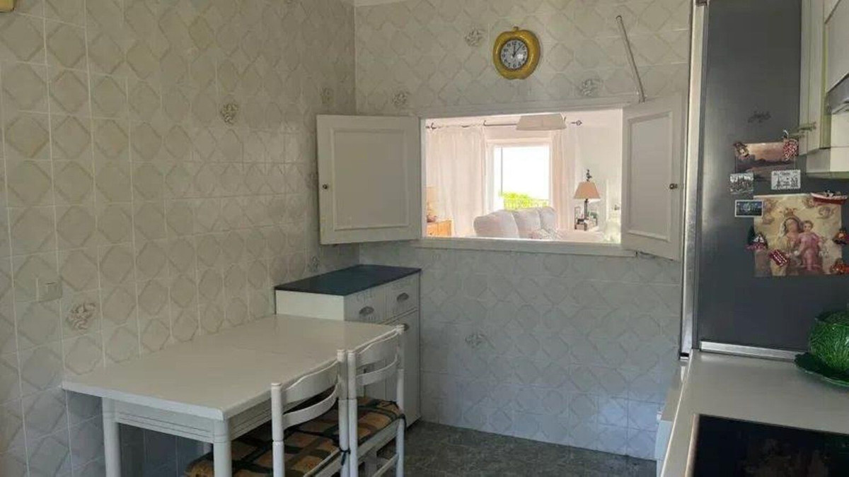 Huis te koop in Estepona | 4 slaapkamers H5484520