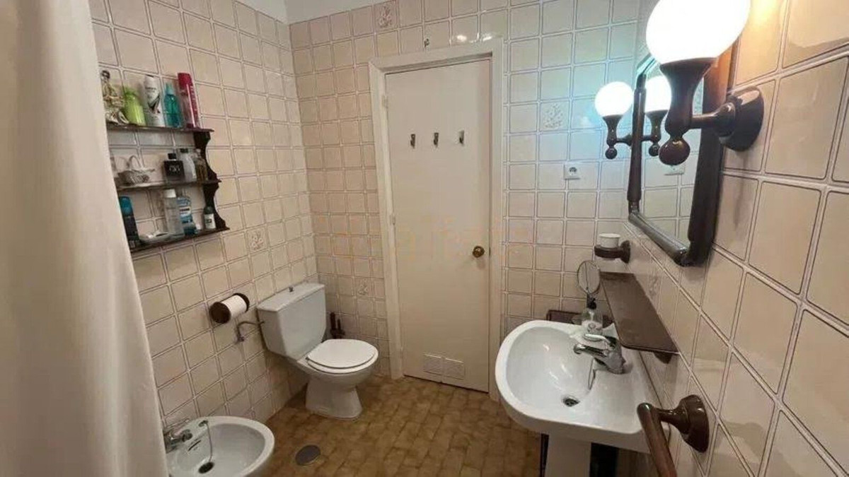 Huis te koop in Estepona | 4 slaapkamers H5484520