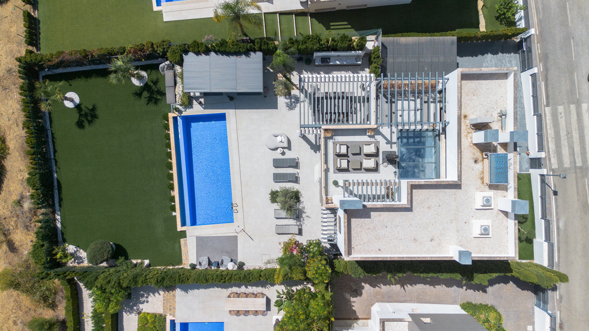 Huis te koop in Estepona | 4 slaapkamers H5486047