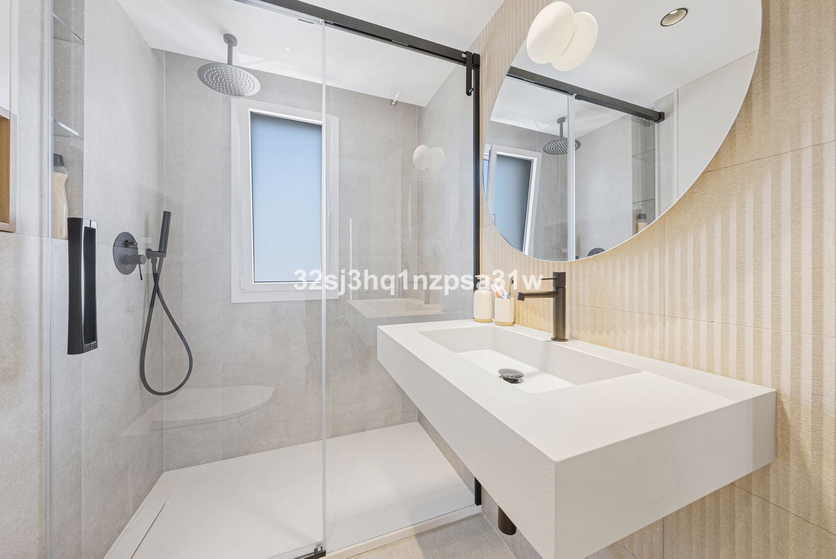 Huis te koop in Estepona | 2 slaapkamers H5486653
