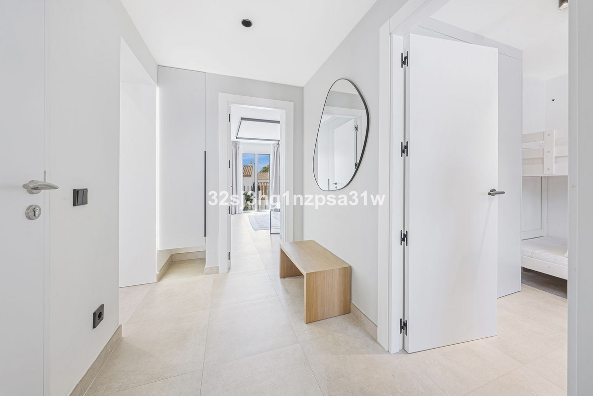 Huis te koop in Estepona | 2 slaapkamers H5486653