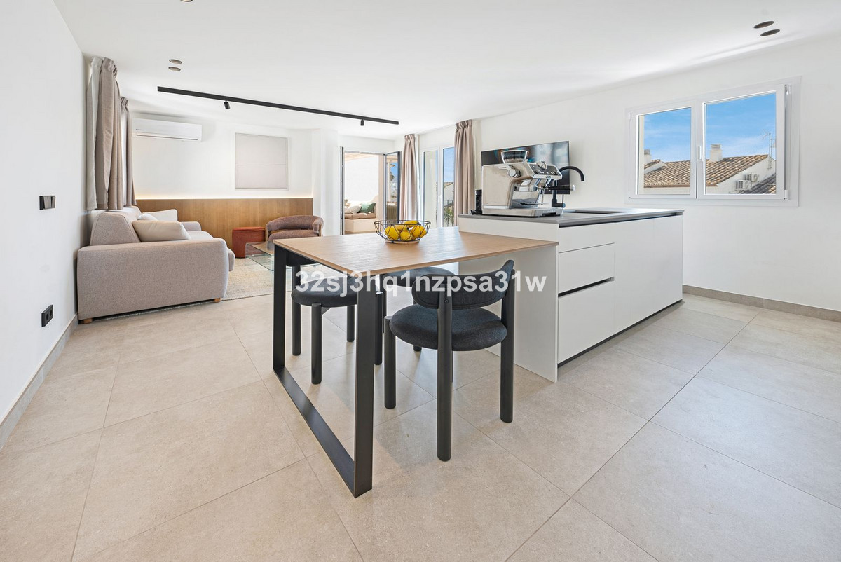 Huis te koop in Estepona | 2 slaapkamers H5486653