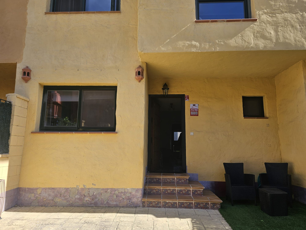 Huis te koop in Estepona | 3 slaapkamers H5486755