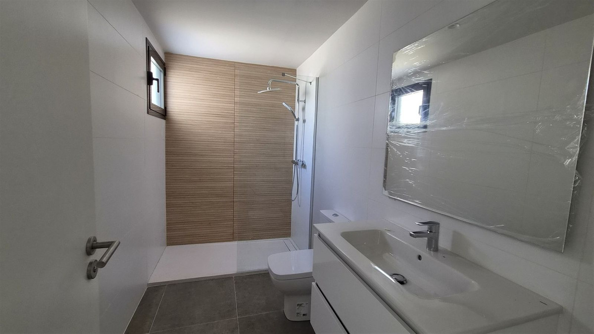 Appartement te koop in Estepona | 2 slaapkamers H5487493