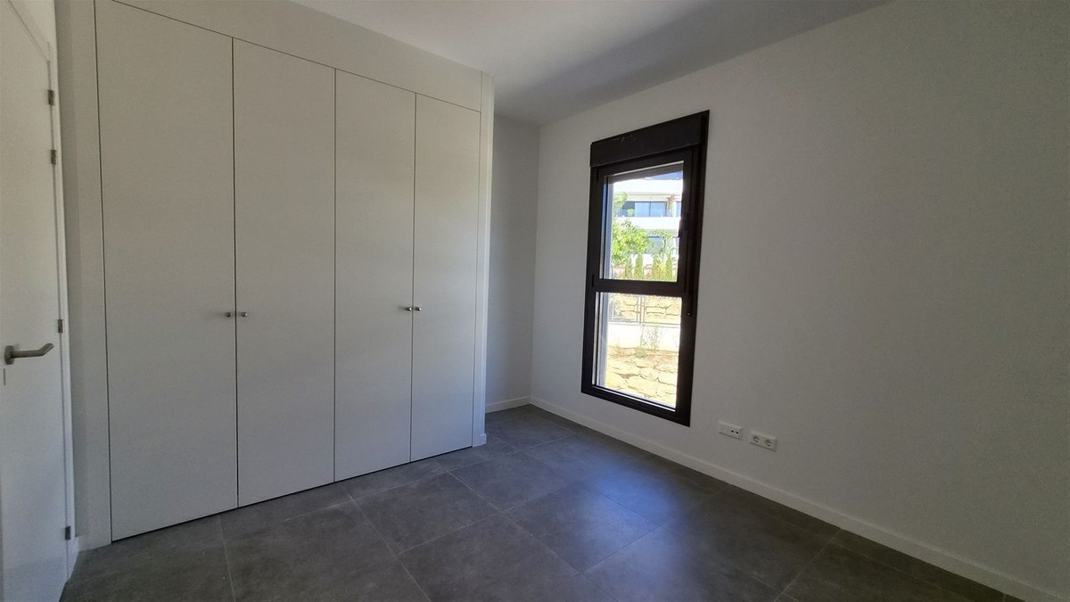 Appartement te koop in Estepona | 2 slaapkamers H5487493