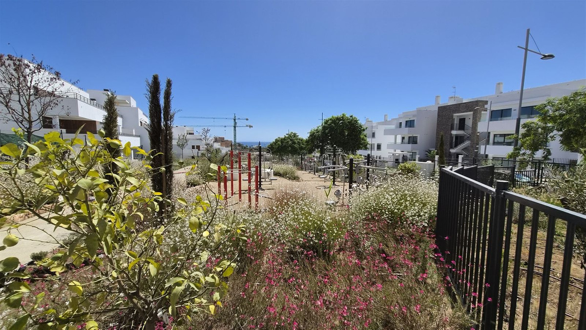 Appartement te koop in Estepona | 2 slaapkamers H5487493