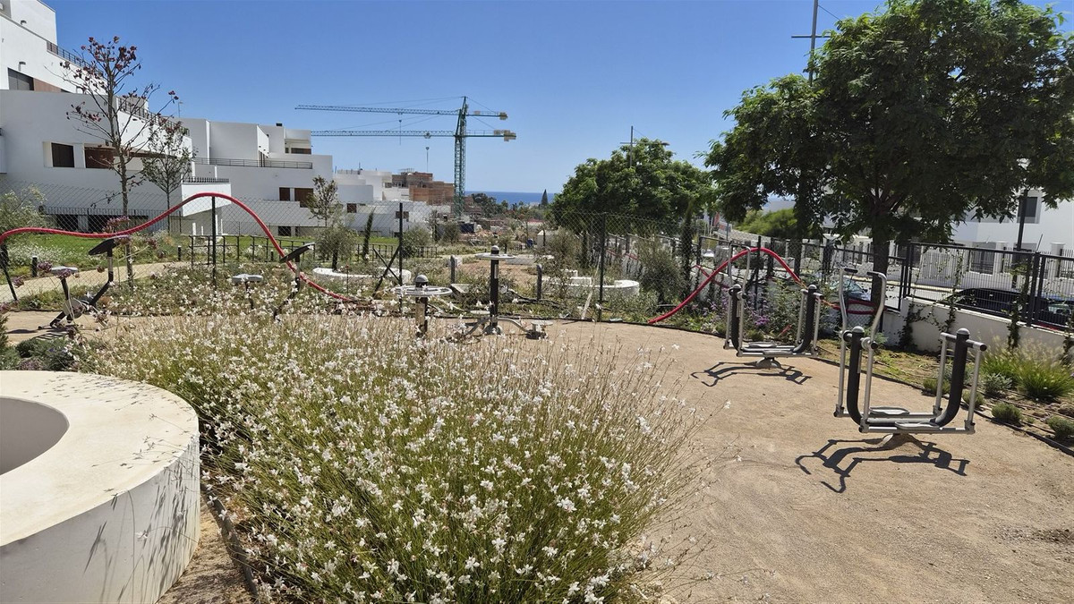 Appartement te koop in Estepona | 2 slaapkamers H5487493