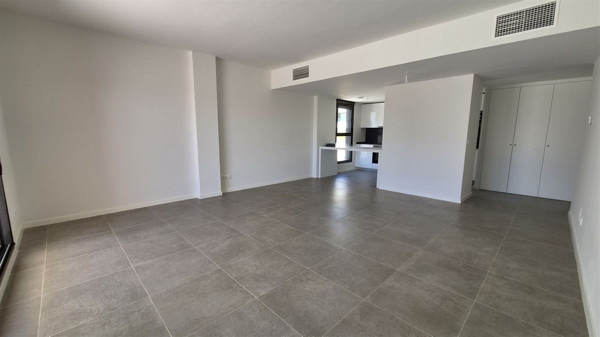 Appartement te koop in Estepona | 2 slaapkamers H5487493