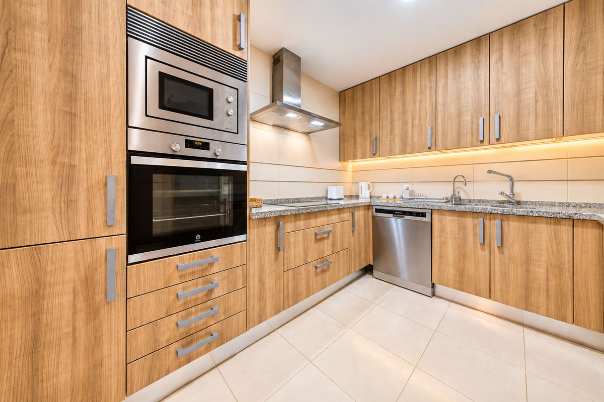 Huis te koop in Estepona | 3 slaapkamers H5488444