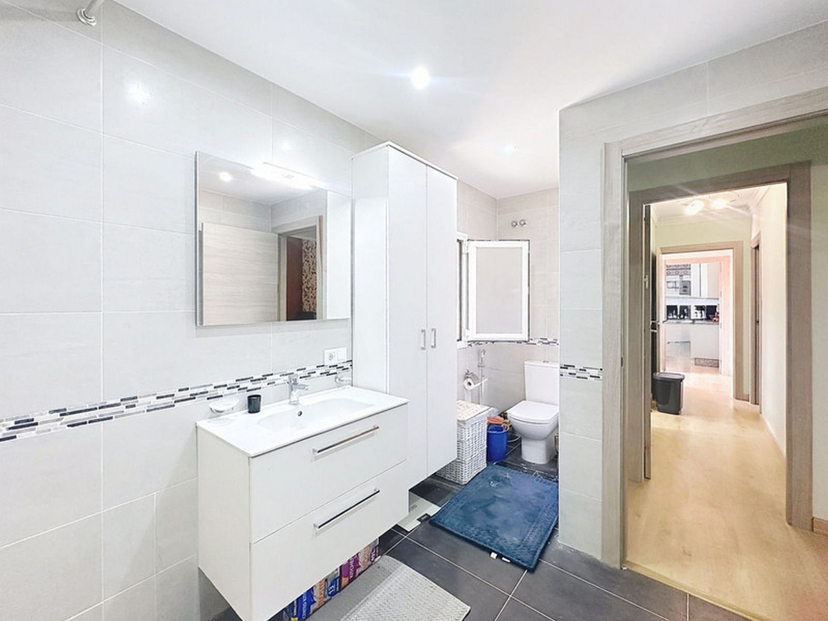 Huis te koop in Estepona | 3 slaapkamers H5489107