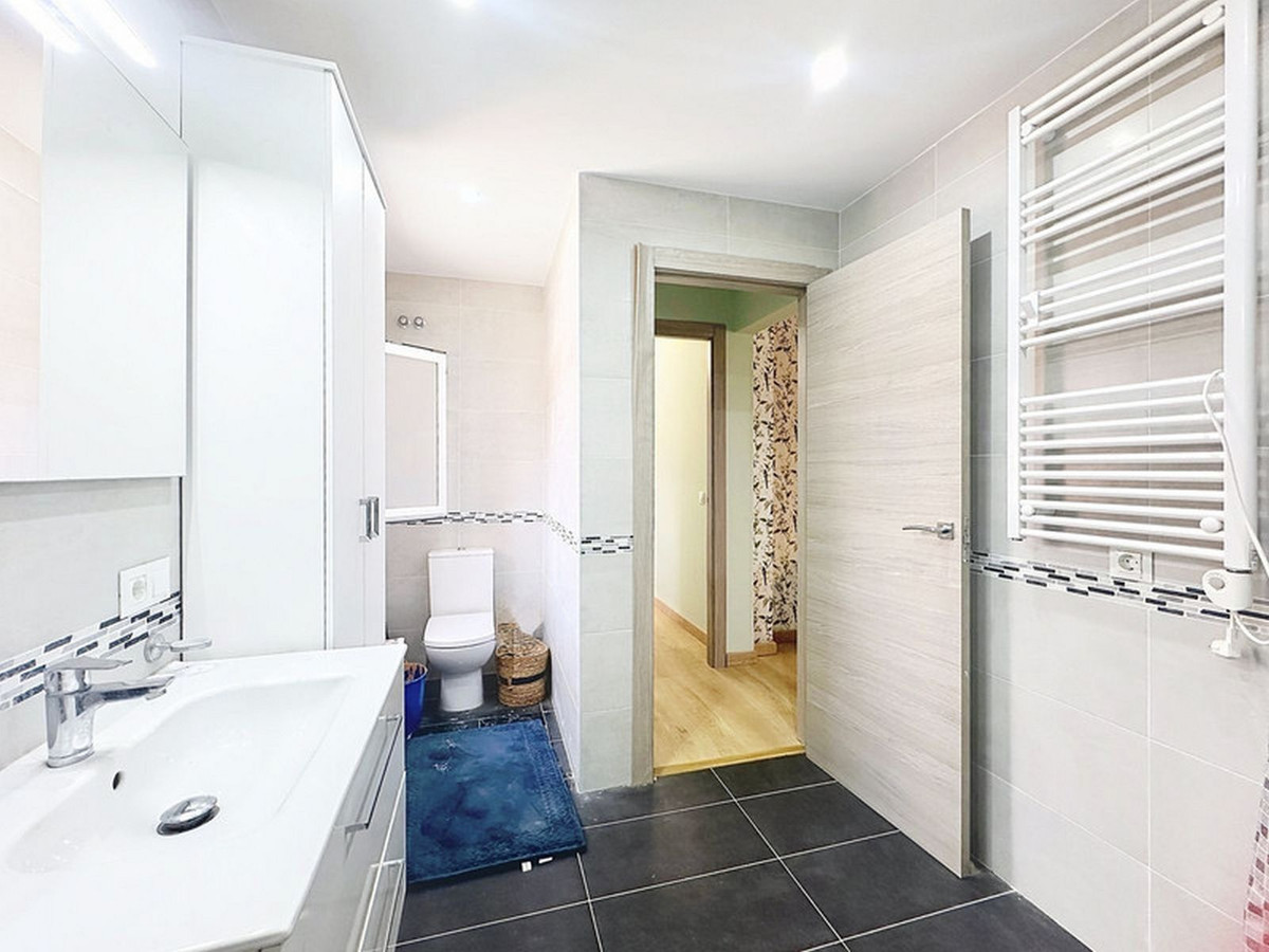 Huis te koop in Estepona | 3 slaapkamers H5489107