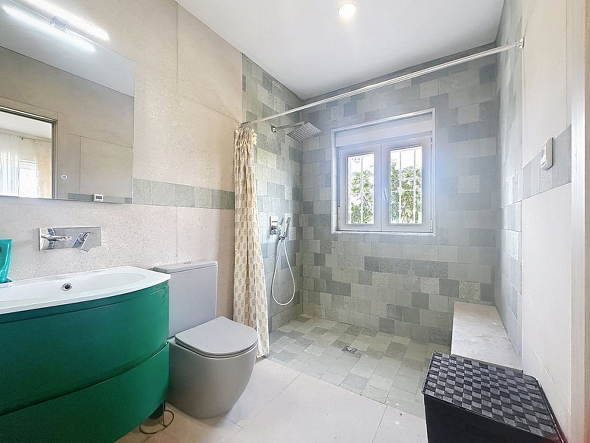 Huis te koop in Estepona | 3 slaapkamers H5489107