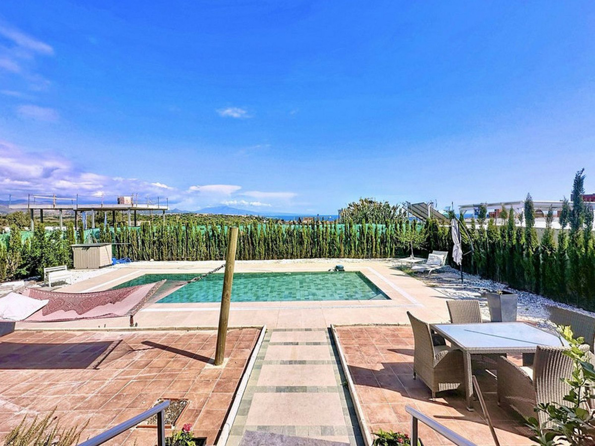 Huis te koop in Estepona | 3 slaapkamers H5489107