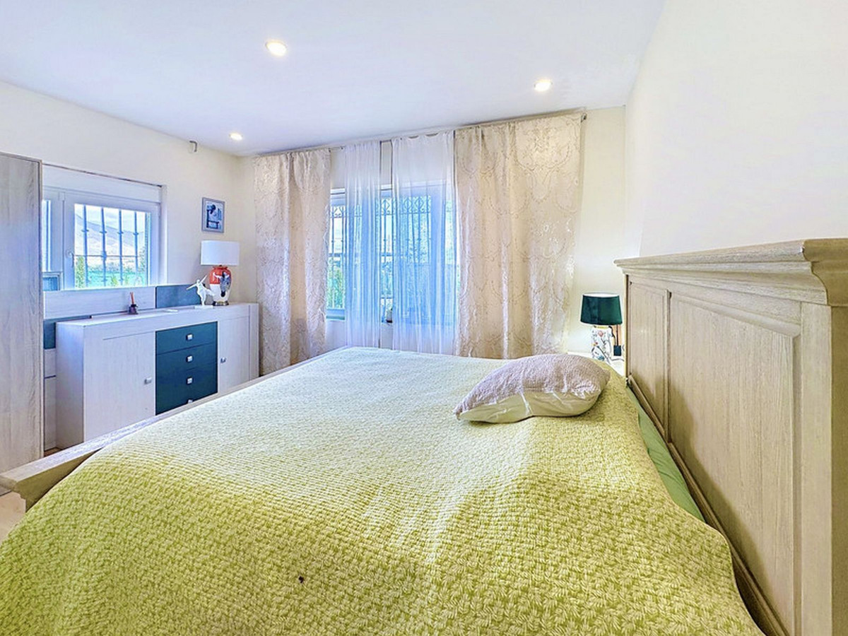Huis te koop in Estepona | 3 slaapkamers H5489107