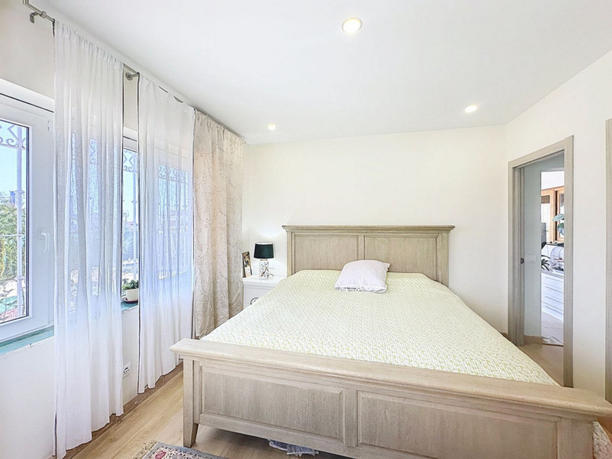 Huis te koop in Estepona | 3 slaapkamers H5489107