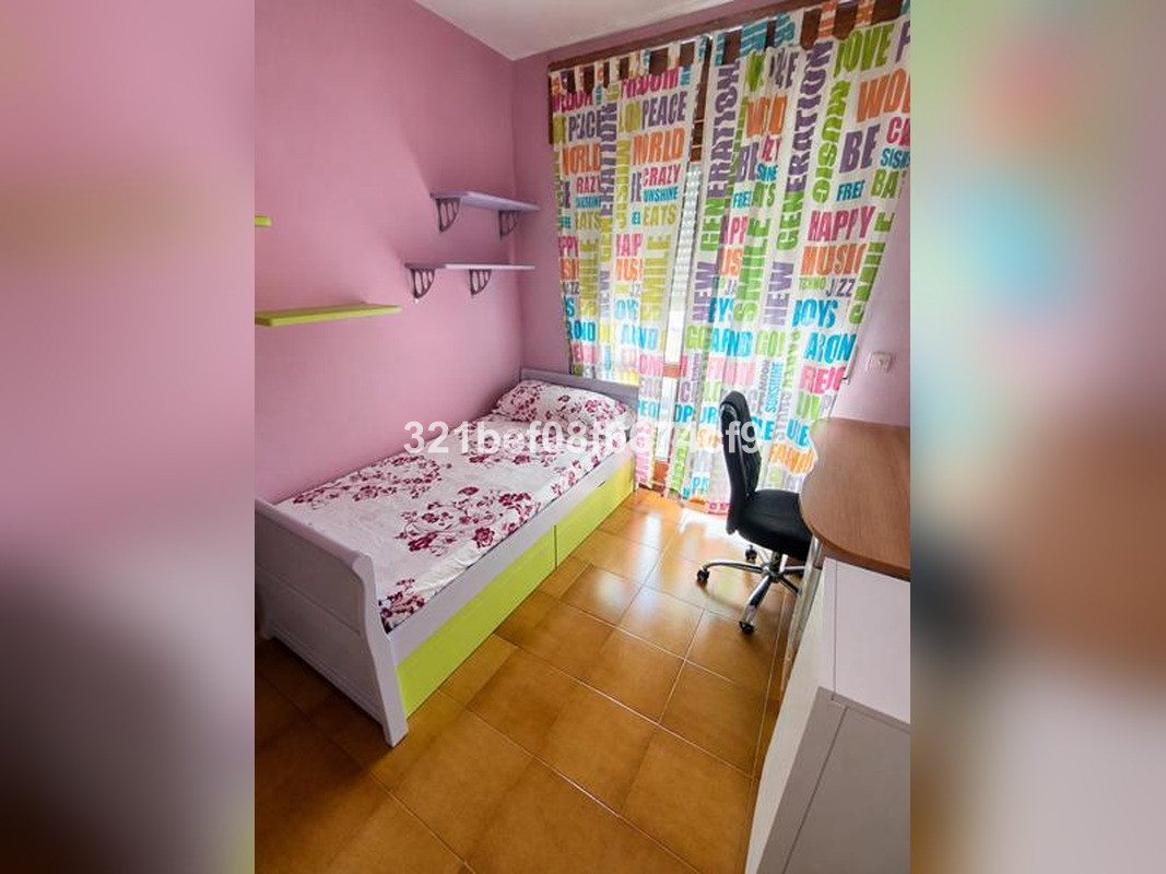 Huis te koop in Estepona | 4 slaapkamers H5489782