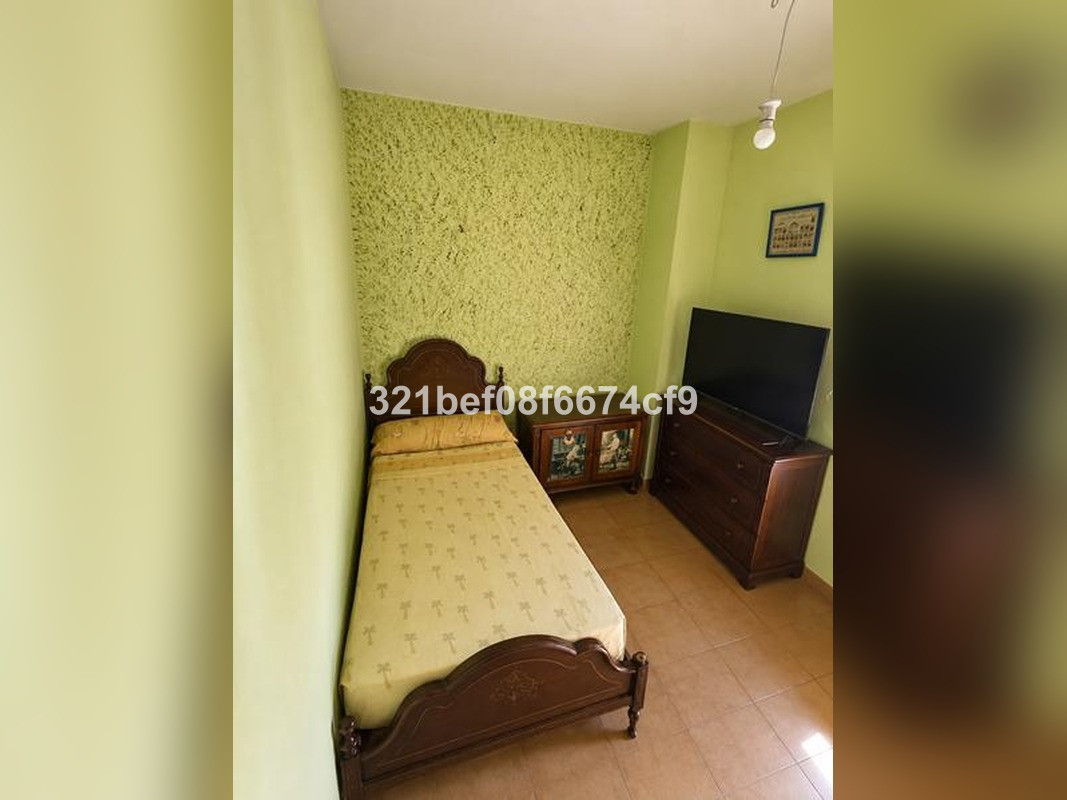 Huis te koop in Estepona | 4 slaapkamers H5489782