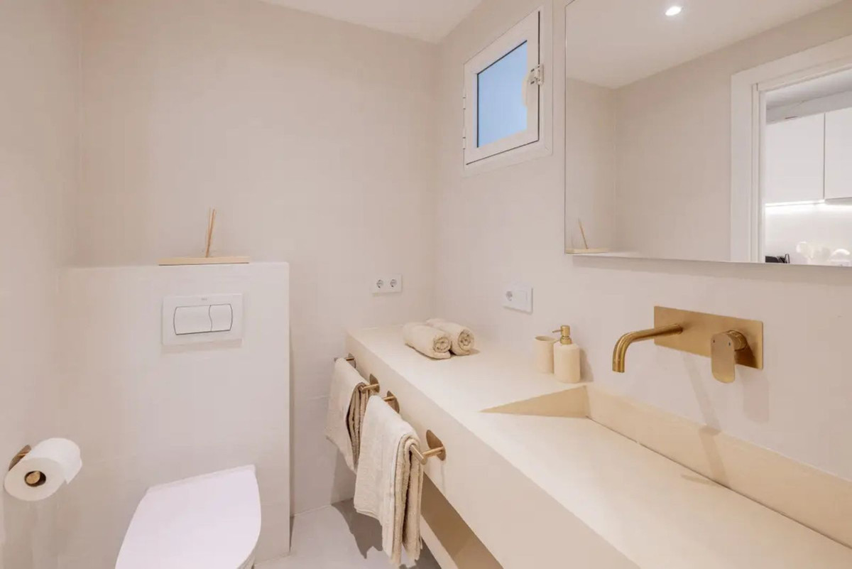 Huis te koop in Estepona | 1 slaapkamers H5490001
