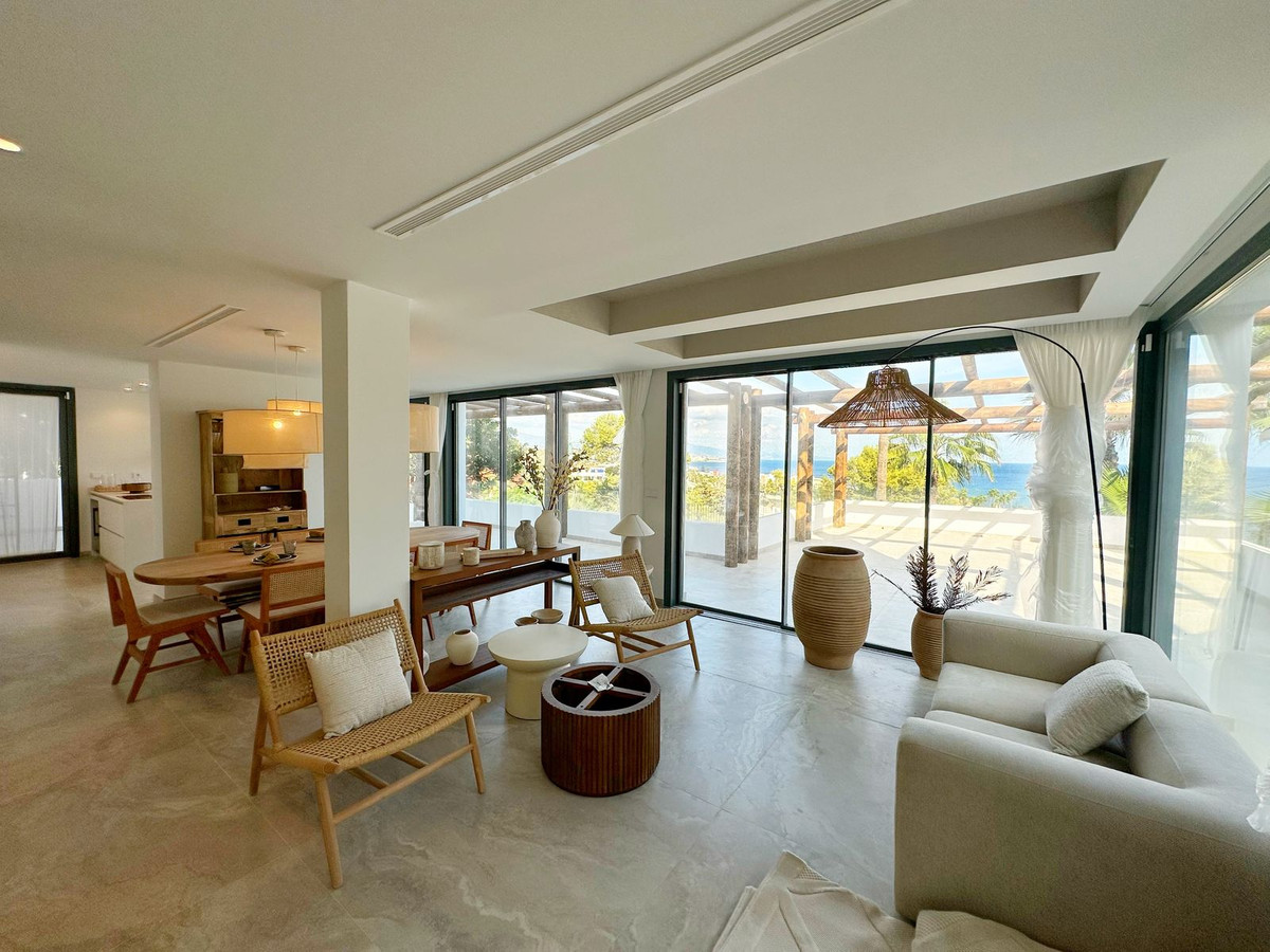 Huis te koop in Estepona | 4 slaapkamers H5490154